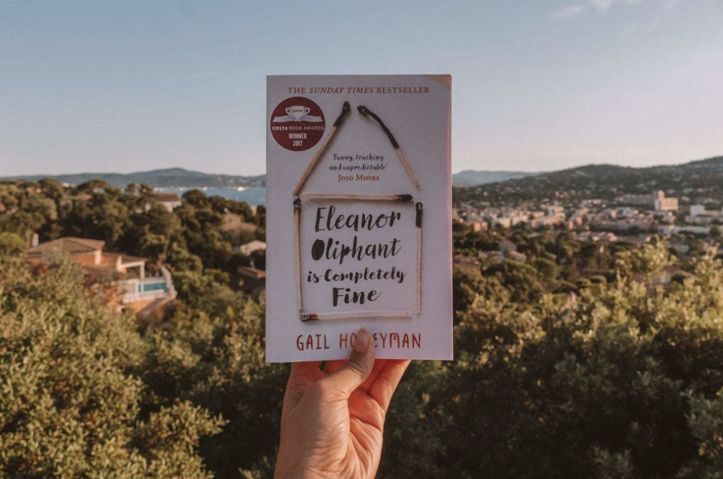 Eleanor Oliphant Is Completely Fine: A Novel